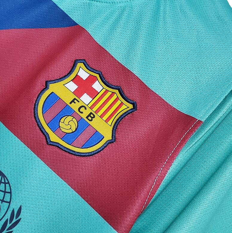 2010/11 F.C. Barcelona Away Jersey
