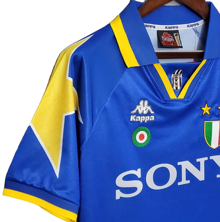 1995/97 Juventus Away Jersey
