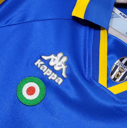 1995/97 Juventus Away Jersey